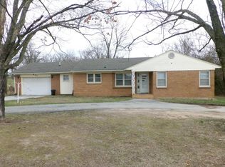 855 Banning St, Marshfield, MO 65706