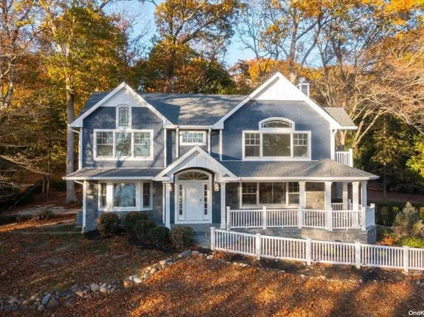 461 River Road, Saint James, NY 11780