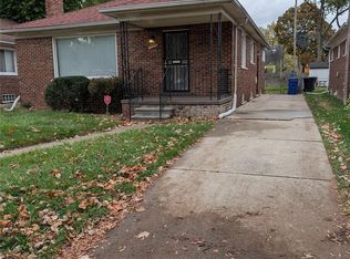 18210 Lesure St NW, Detroit, MI 48235