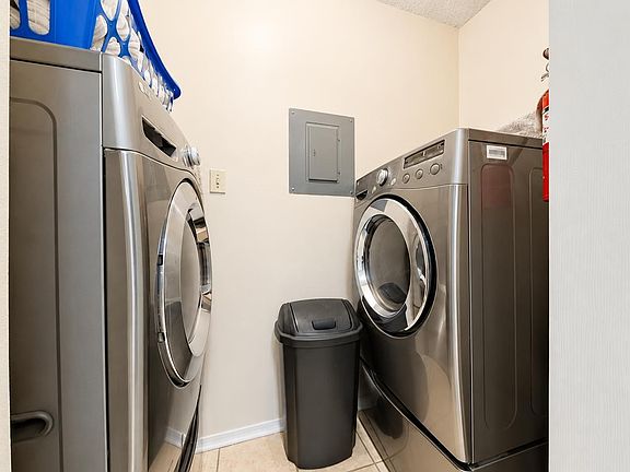 4th image of 2303 W Michigan Ave APT E8