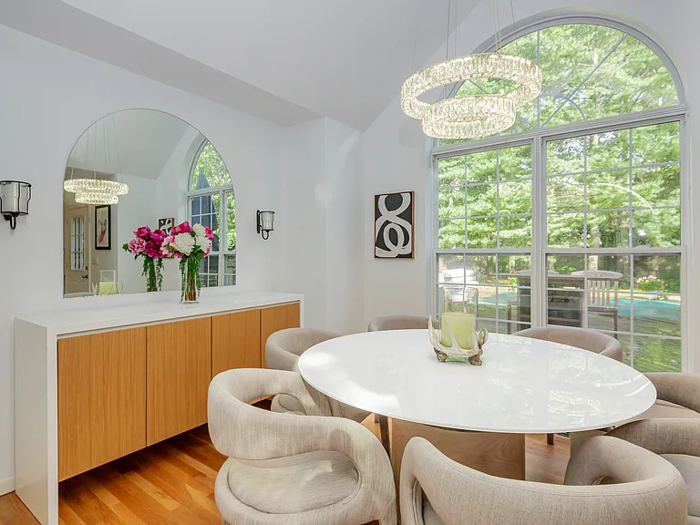 39 Wooded Oak Ln — Photo 9