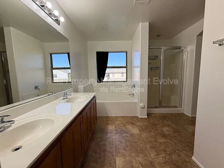 8014 W Pima St — Photo 25