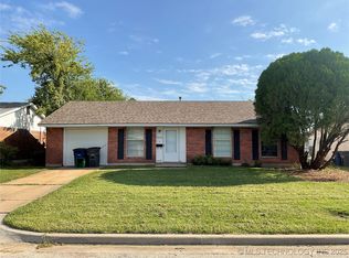 9155 E 46th Pl S, Tulsa, OK 74145
