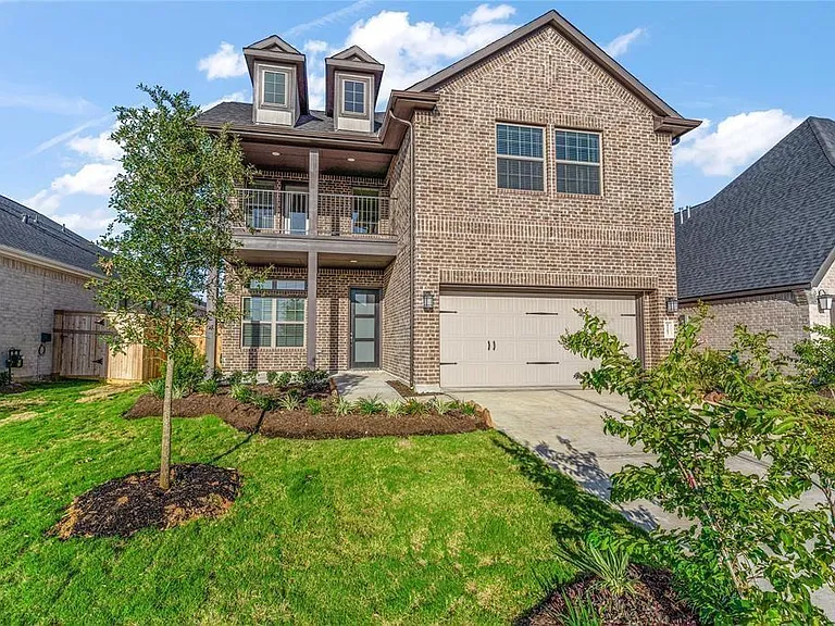 4207 Maple Glen Dr — Photo 3