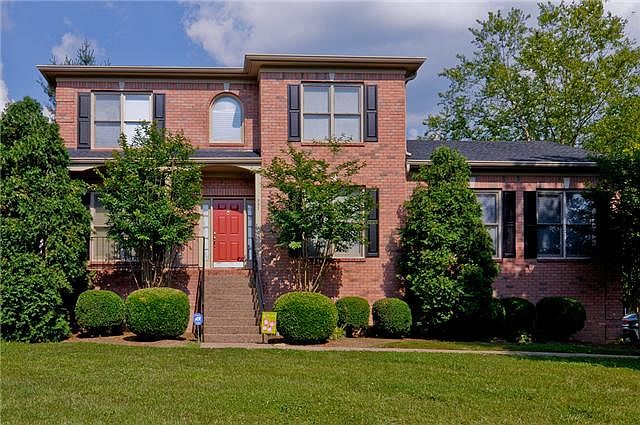 1st image of 337 Saint Andrews Dr