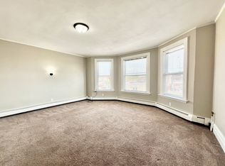 15 N High St #11053817, Janesville, WI 53548