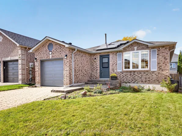 162 Madelaine Dr, Barrie, ON L4N 0N1