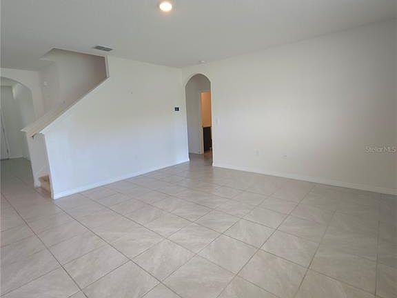 5th image of 575 Tortugas St