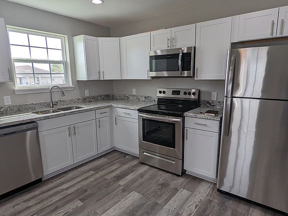 4th image of 3616 Tournefort St