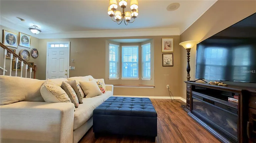 2 bed, 2.5 bath, 1548 sqft, $2,300 — Photo 4