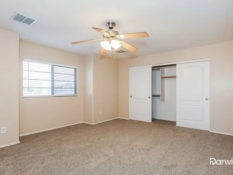 11418 W Locust Ln — Photo 12