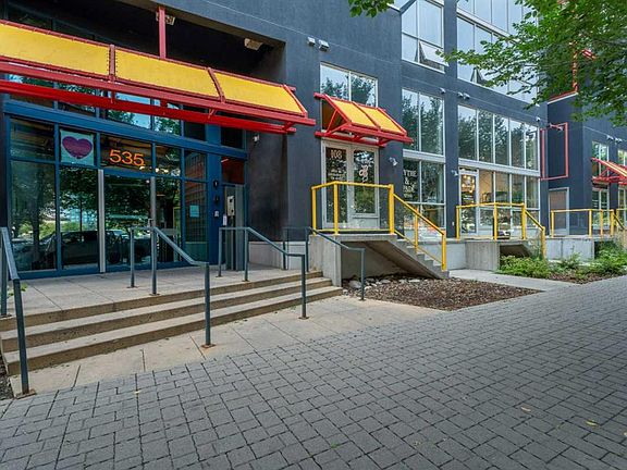 2nd image of 535 N 8th Ave SE #215