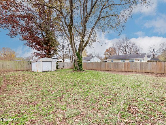 4th image of 7024 Nathan Hale Way