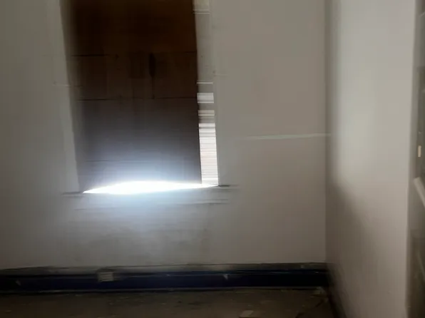 2209 Edwards St, Granite City, IL 62040