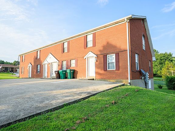 2nd image of 803 Candice Ave #D