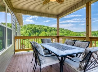 137 Bunker Dr #3, Reeds Spring, MO 65737