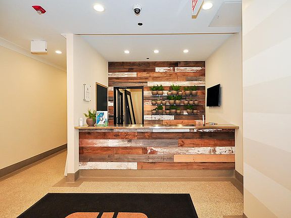 5th image of 768 W Jackson Blvd #63f60a863