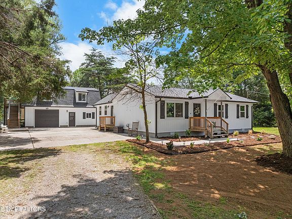 5th image of 703 Little Dogwood Rd