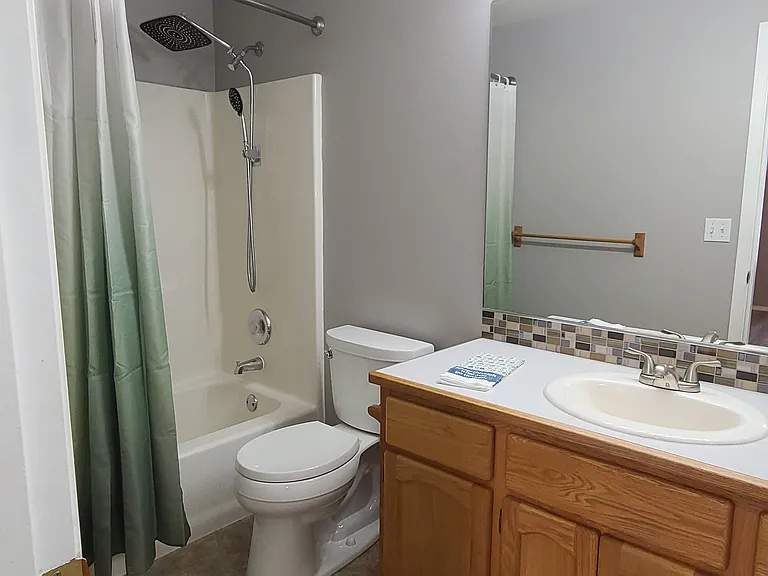 Master Ensuite Bathroom