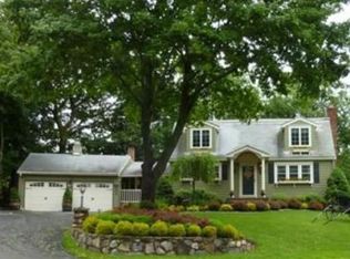 14 Carlida Rd, Groveland, MA 01834