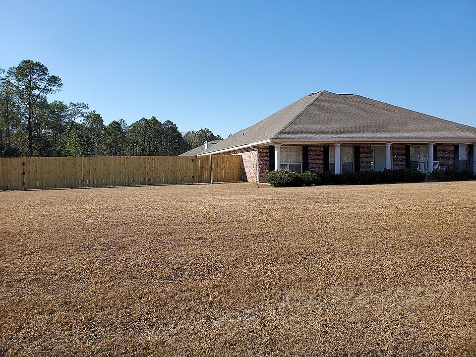 1st image of 10284 Lake Forest Dr