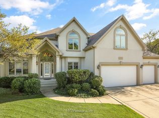 2885 Clara Ave, Aurora, IL 60502