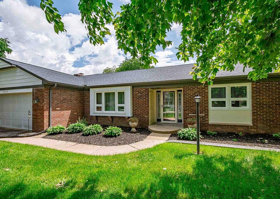 1st image of 61520 Brightwood Ln