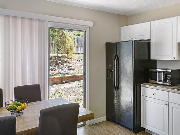 Home For Sale In DIXIE HEIGHTS UNIT NO 1 A