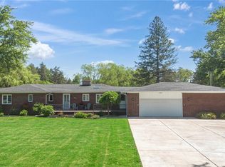 801 Bowen Rd, Elma, NY 14059