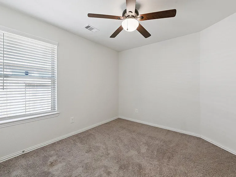 4619 Sequoia Echo Dr — Photo 4
