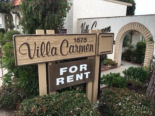 1675 Chapel Dr — Photo 39