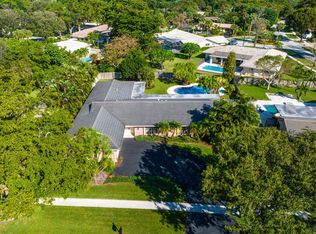 6729 S Grande Dr, Boca Raton, FL 33433