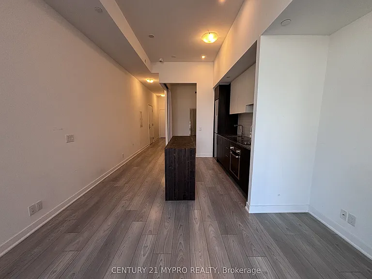 120 Parliament St #601 — Photo 8