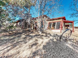 32 Mockingbird Hill Rd, Tijeras, NM 87059