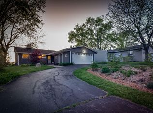 11854 214th Ave, Bristol, WI 53104