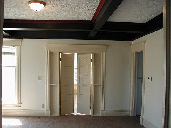 5th image of 1112 Forbes St Unit 2
