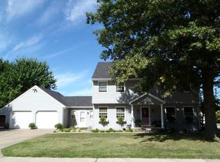 1 Cherry Tree Pl, Harrisburg, IL 62946