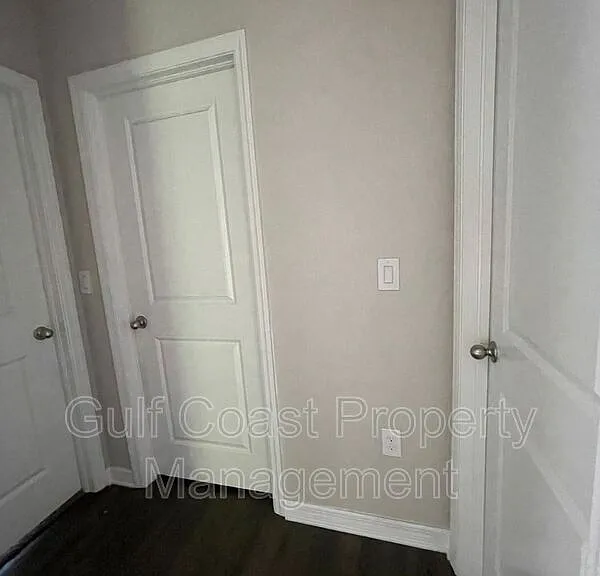 1700 NW 6th St — Photo 21