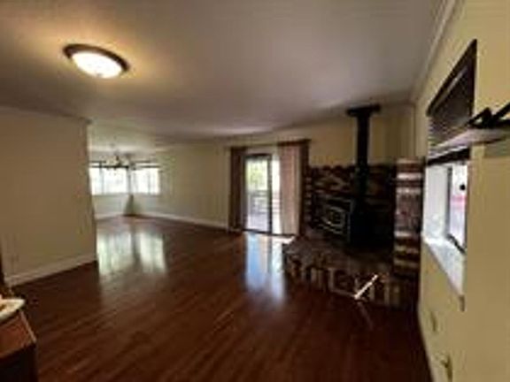 3rd image of 23961 Tuyu Ct