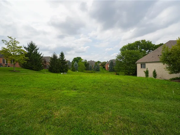 6867 Rose Glen Dr, Dayton, OH 45459