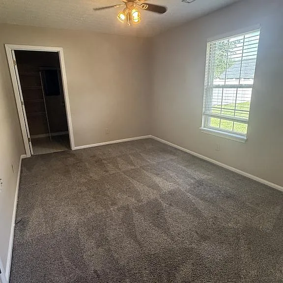 2444 Savannah Dr — Photo 14