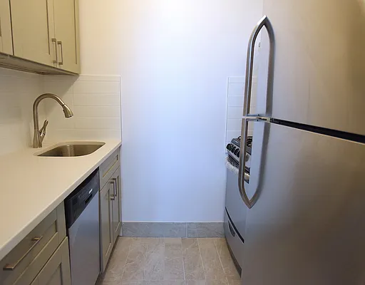 Rented by Botensten Properties International | media 17