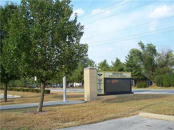 5th image of 1551 Warren Lake Ct