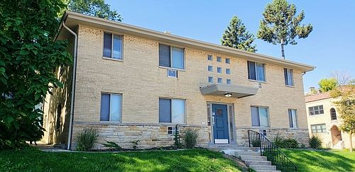 1st image of 2501 S Kinnickinnic Ave APT 4
