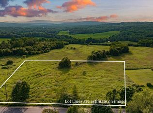 566 Lower St, Turner, ME 04282