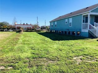 1525 Gordon St, New Orleans, LA 70117