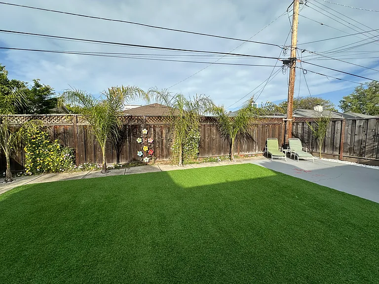 Arnold Ave — Photo 13