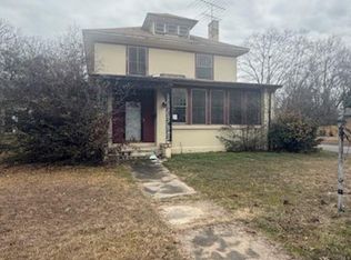 1700 S Laurel St, Pine Bluff, AR 71601