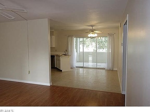 4th image of 7400 College Pkwy APT 74C