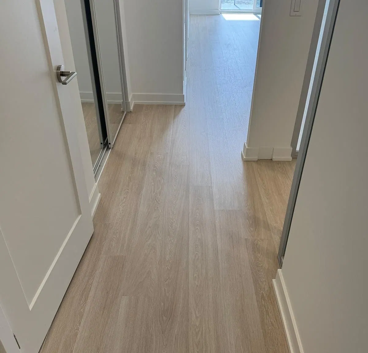 2 bed, $2,400 — Photo 4